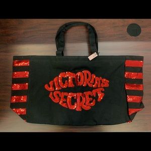Victoria Secret Tote NWT